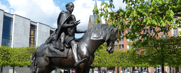 Denkmal und Platz der Göttinger Sieben in Hannover